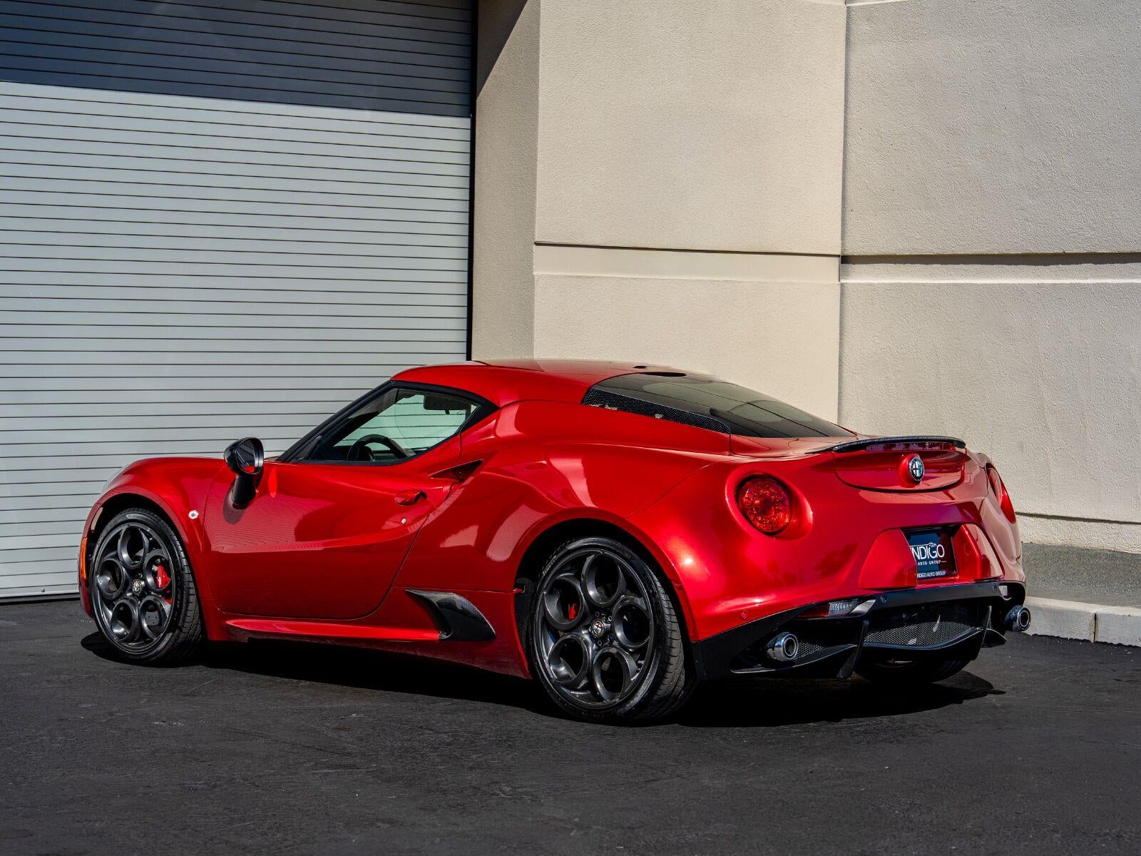 2015 Alfa Romeo 4C Launch Edition