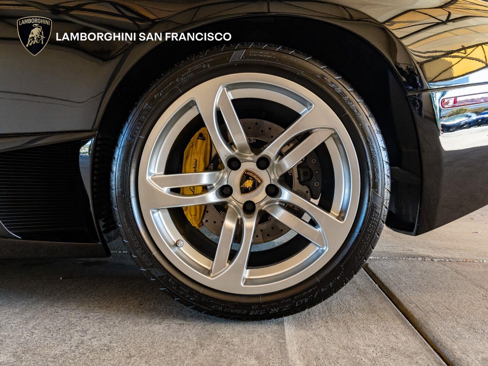 2007 Lamborghini Murcielago 2dr Roadster LP640