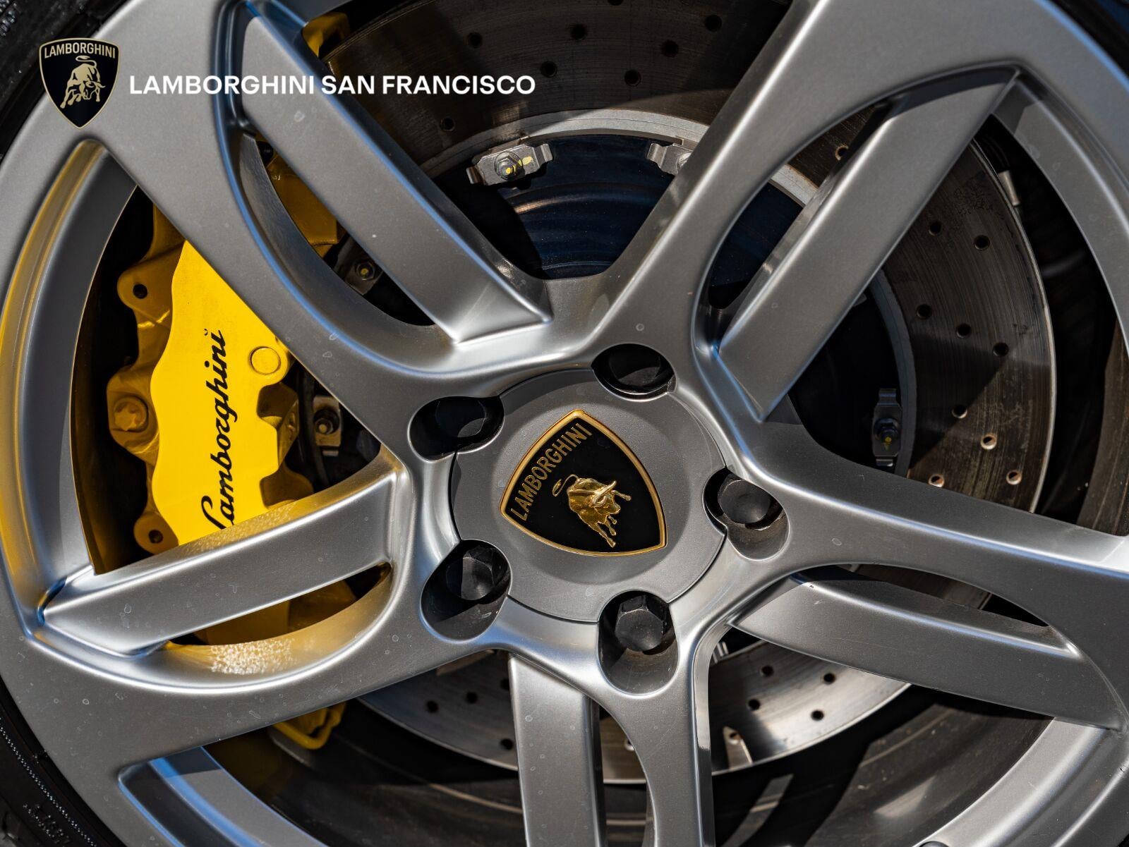 2007 Lamborghini Murcielago 2dr Roadster LP640