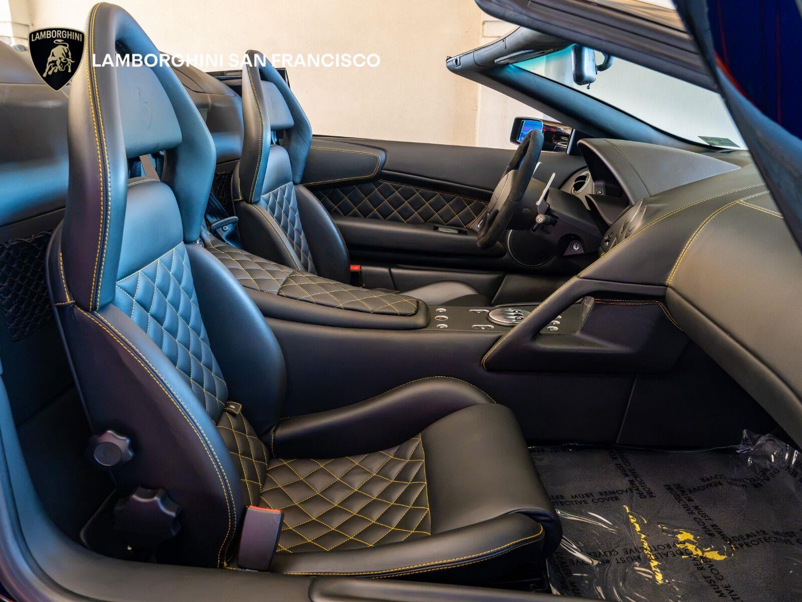 2007 Lamborghini Murcielago 2dr Roadster LP640