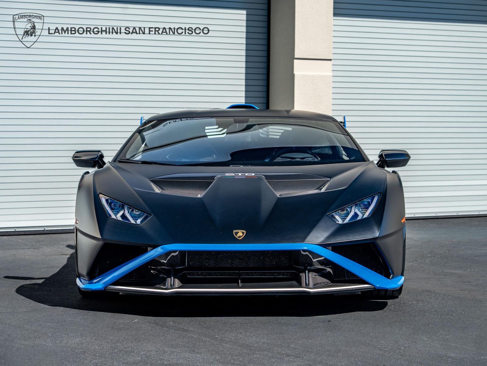 2024 Lamborghini Huracan STO