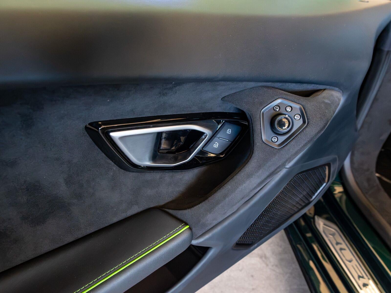 2023 Lamborghini Huracan Tecnica Coupe
