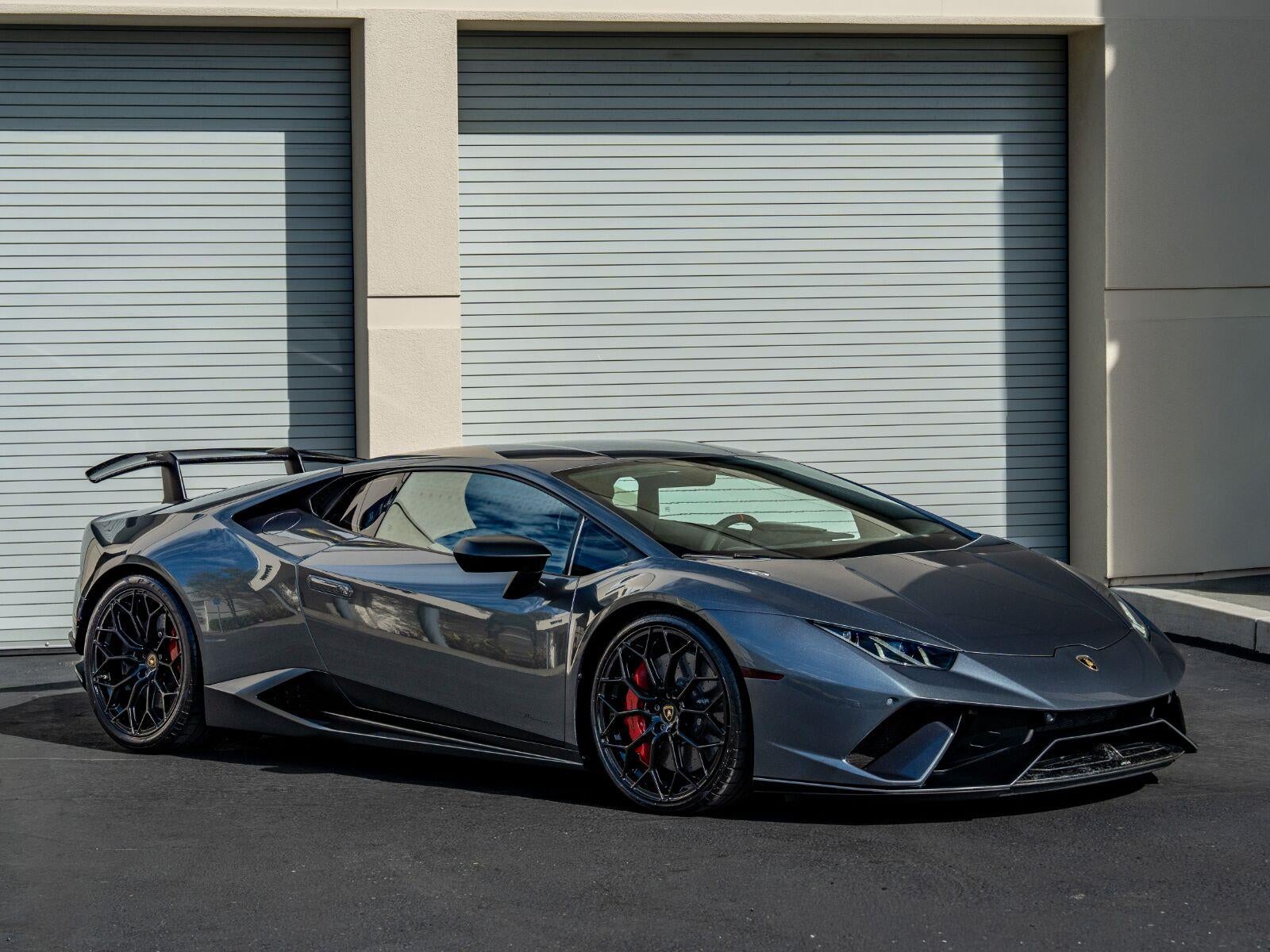 2018 Lamborghini Huracan Performante