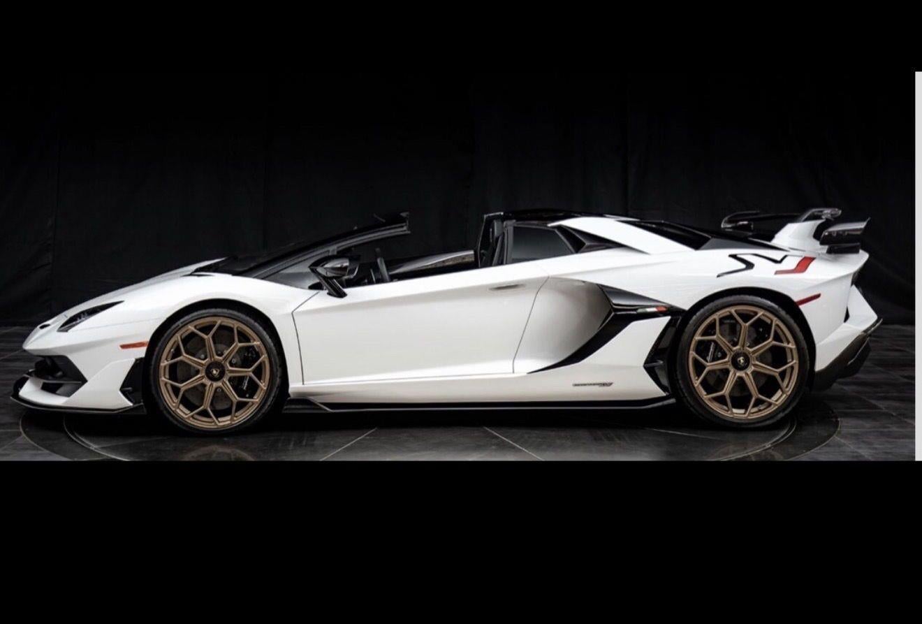 2020 Lamborghini Aventador SVJ Roadster