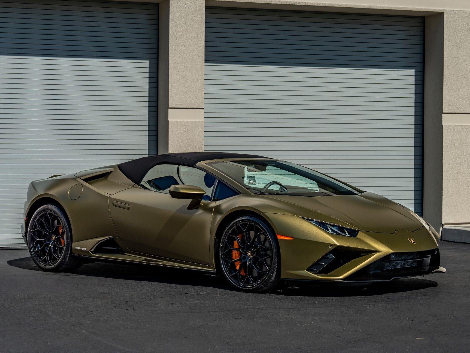 2023 Lamborghini Huracan Evo Spyder RWD