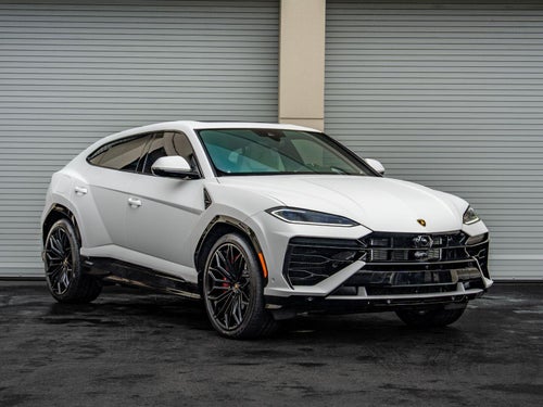 2025 Lamborghini Urus SE
