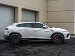 2025 Lamborghini Urus SE